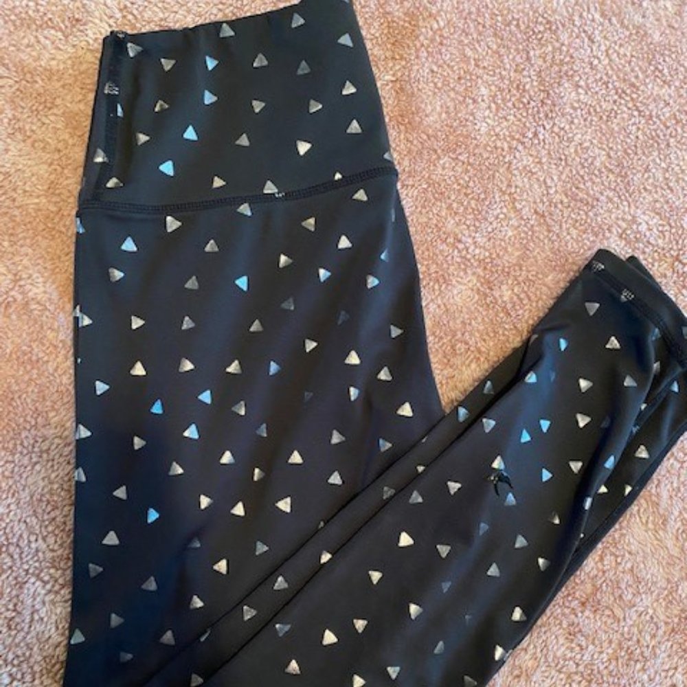 Glyder Sultry Legging-Black/Silver Triangle Print